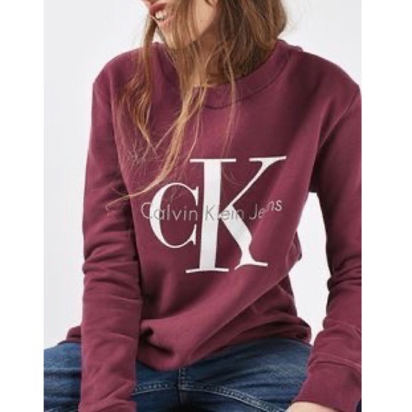 Calvin Klein Jeans Tops - Calvin Klein Jeans Sweatshirt L NWT
